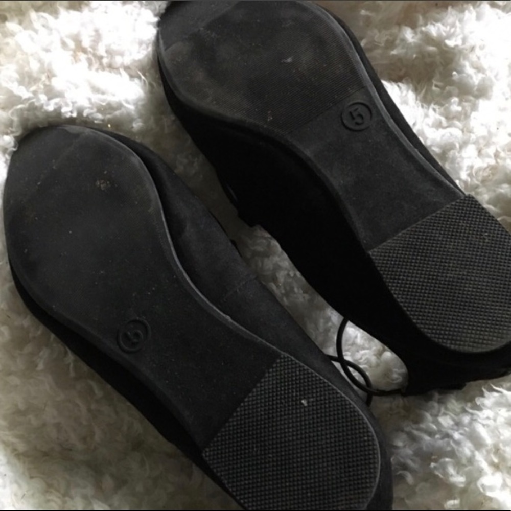 🚫Sold. Black criss cross lace up ballerina flats - Picture 4 of 5